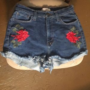 Floral High-Wasted Shorts